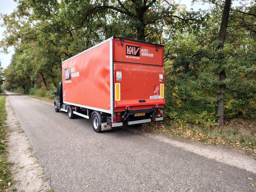 Geschlossener Sattelauflieger, Veen Heas, 4530 kg, Baujahr 2010