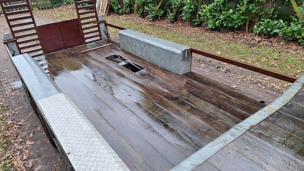 Low loader Veldhuizen P 33-4 2004