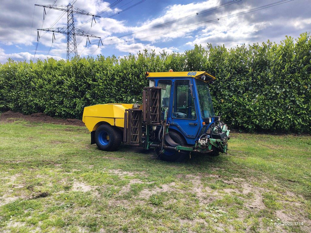 Tool carrier Wulff 800 Diesel