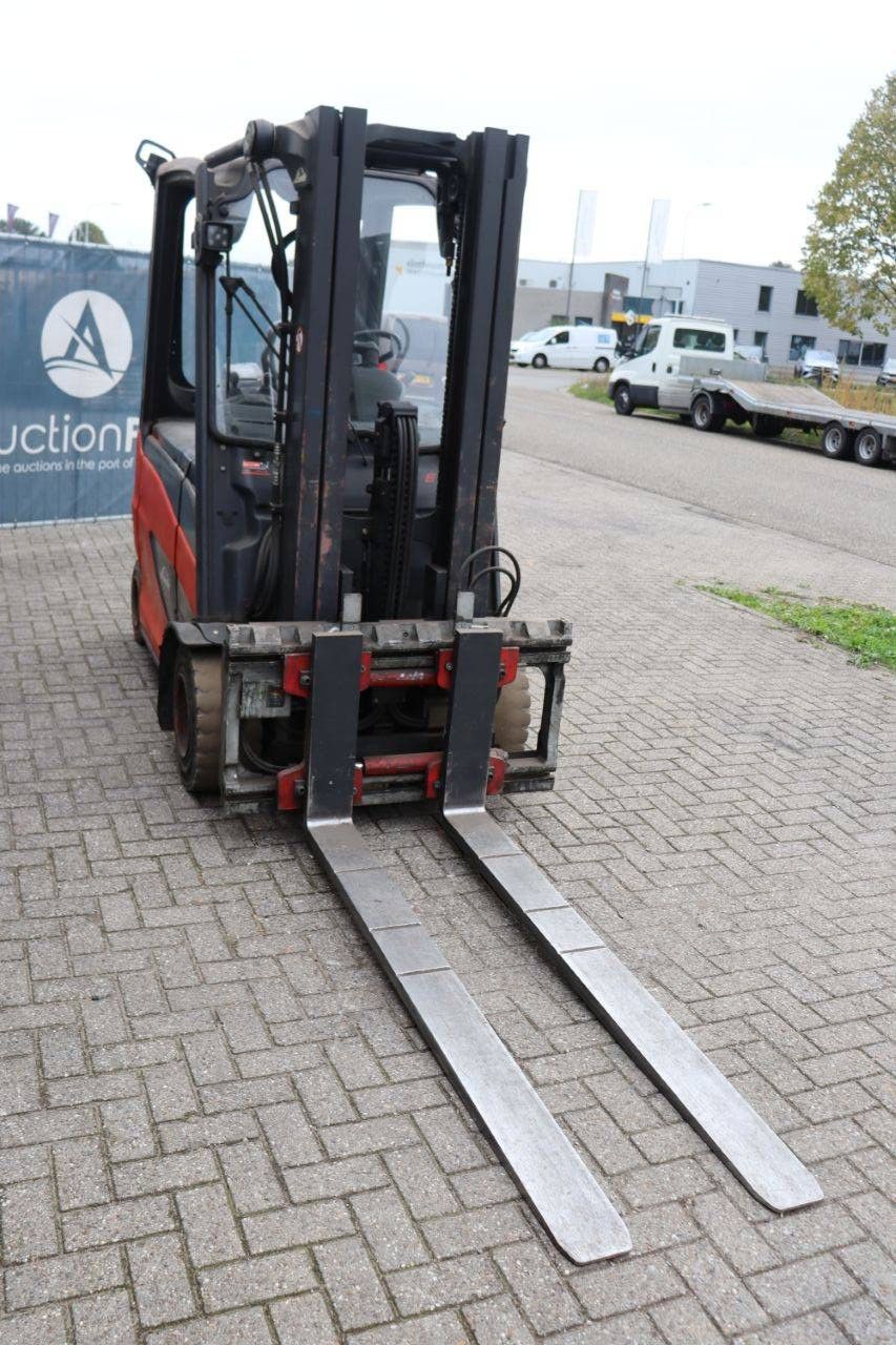 Linde E30HL-01/600 Elektro-Gabelstapler 3000 kg 2015