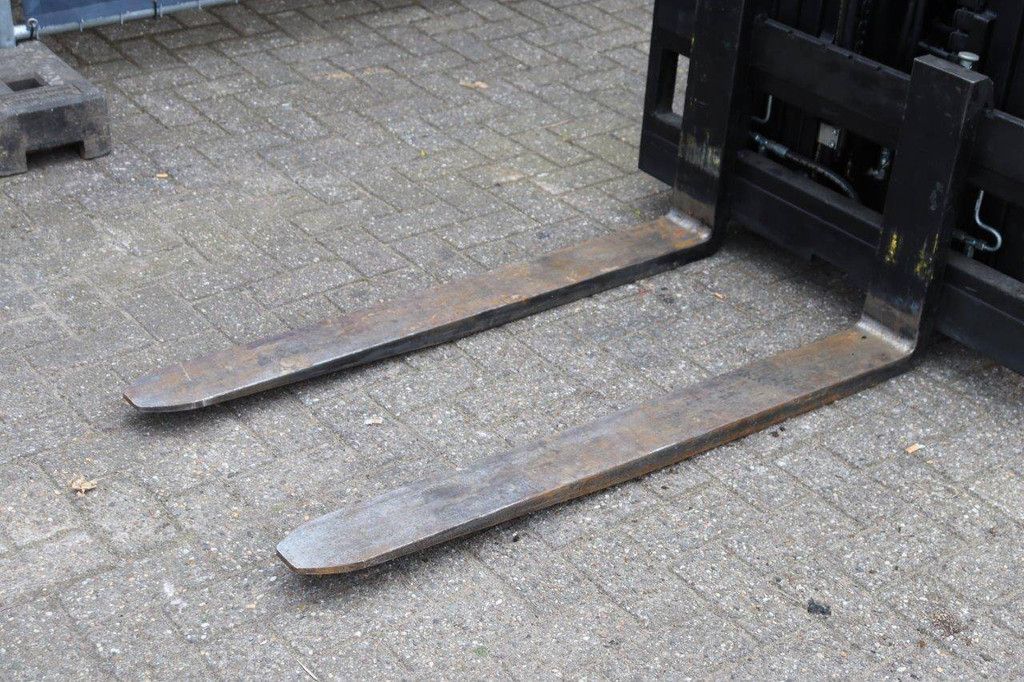 Forklift CESAB M325G LPG 2500kg 2018