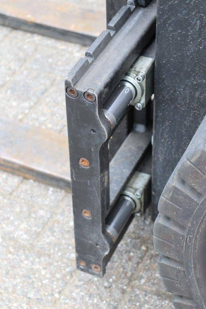 Forklift CESAB M325G LPG 2500kg 2018