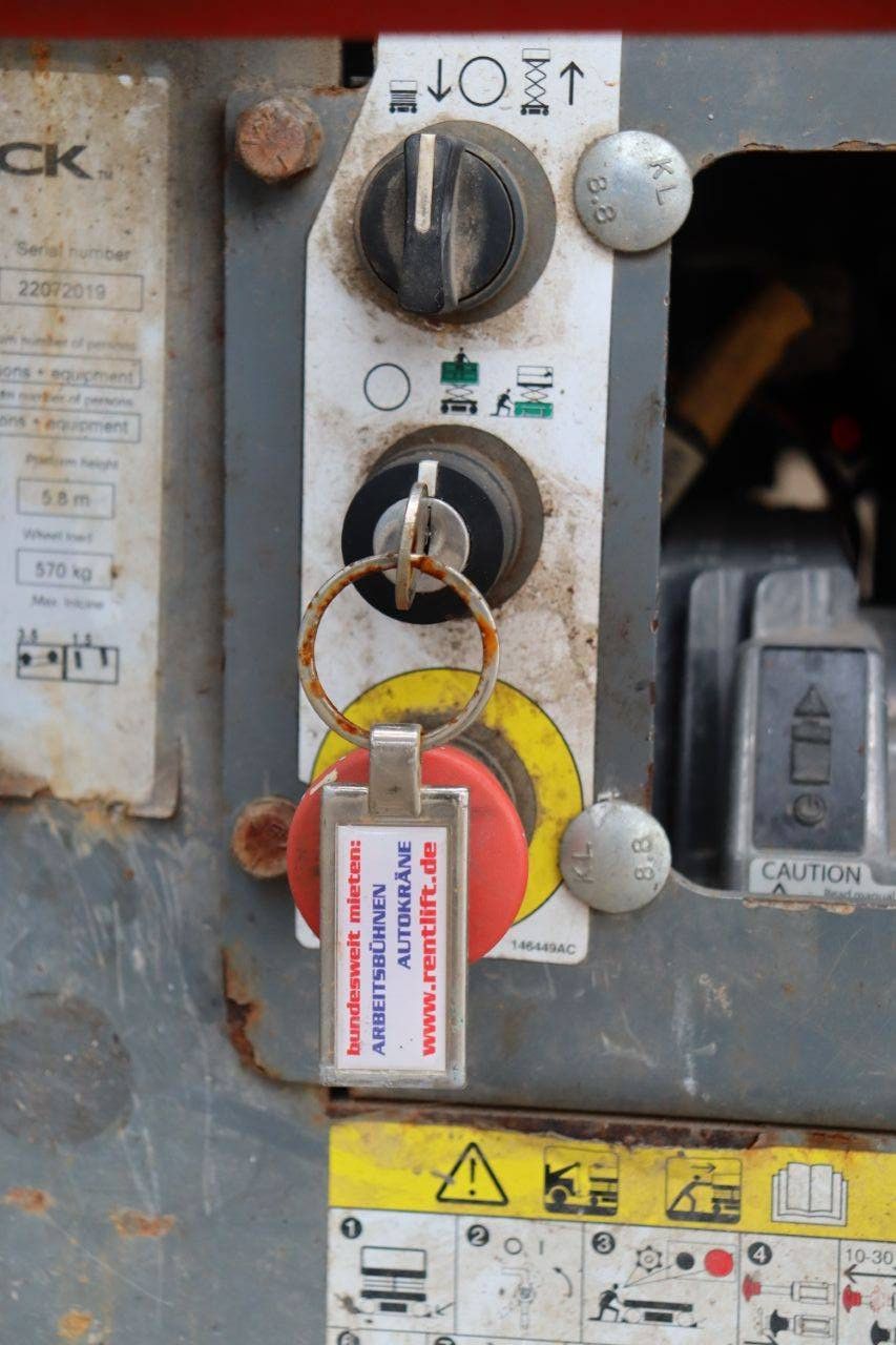 Scherenbühne SkyJack SJ3219 Elektrisch 7,8 m 2015