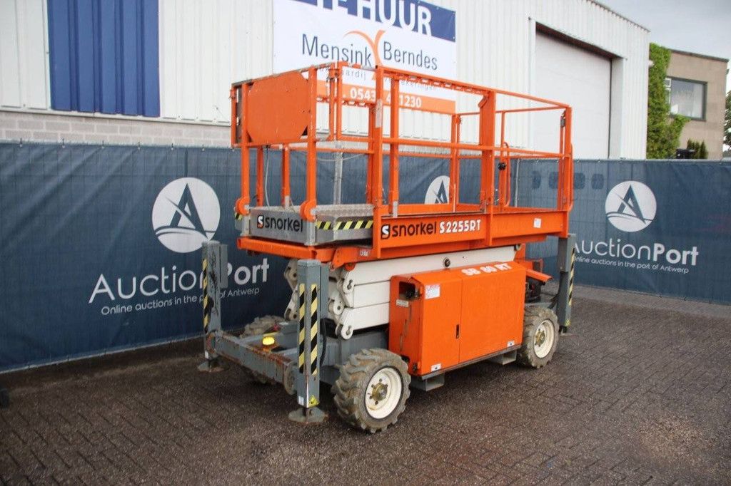 Scherenarbeitsbühne Schnorchel S2255RT Diesel 8,5 m 2019