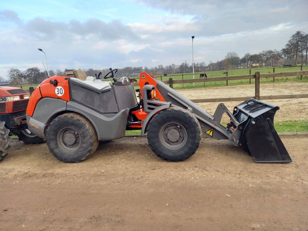 Wheel loader Ahlmann AX100 Diesel 49kW 2009
