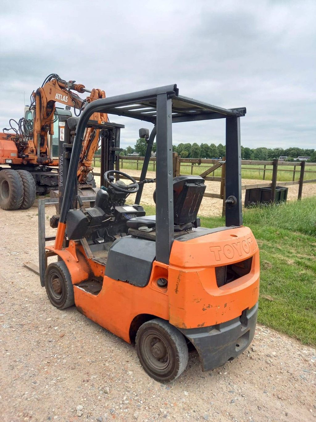 Gabelstapler Toyota 02-7FD14 Diesel 1400 kg 3,0 m