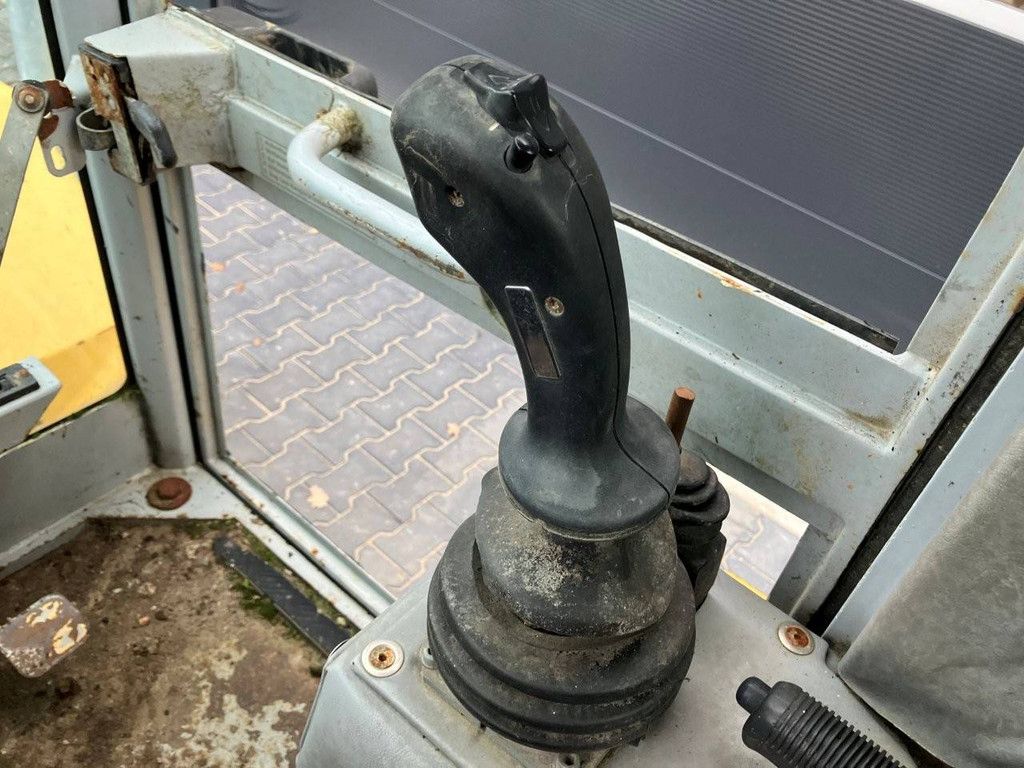 Shovel Mustang KL498 Diesel 2006