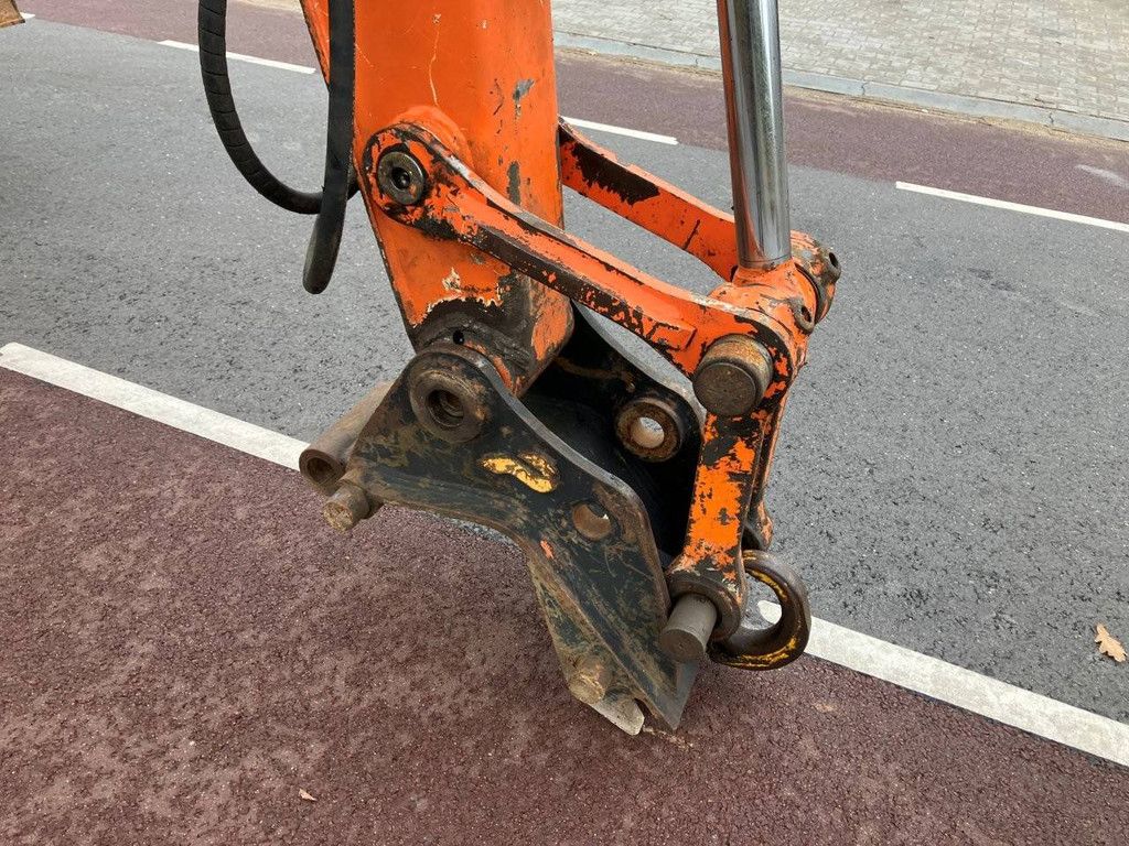 Hitachi ZX130W Diesel-Radbagger, Baujahr 2007