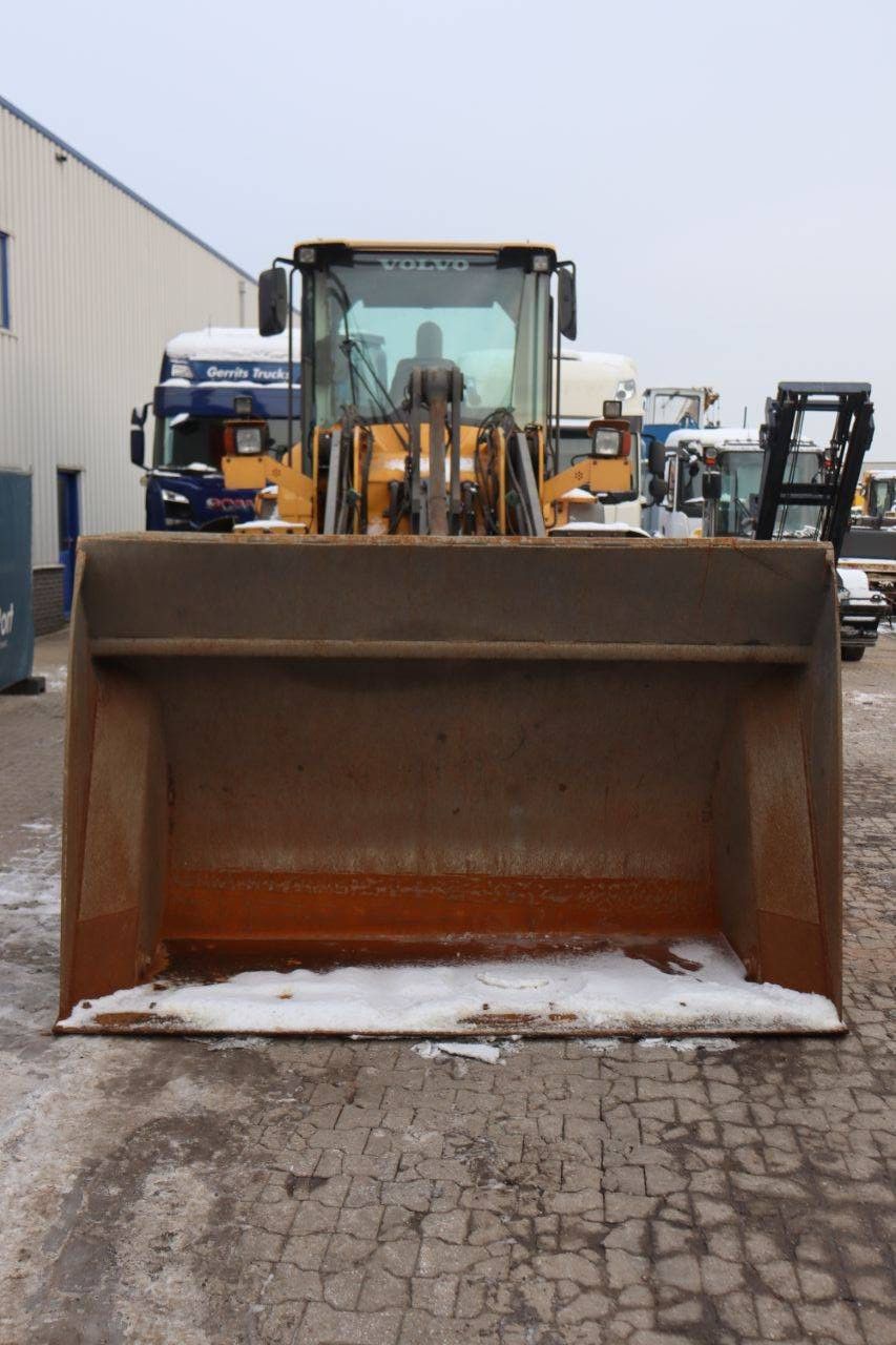 Wheel loader Volvo L90F Diesel 119kW 2007