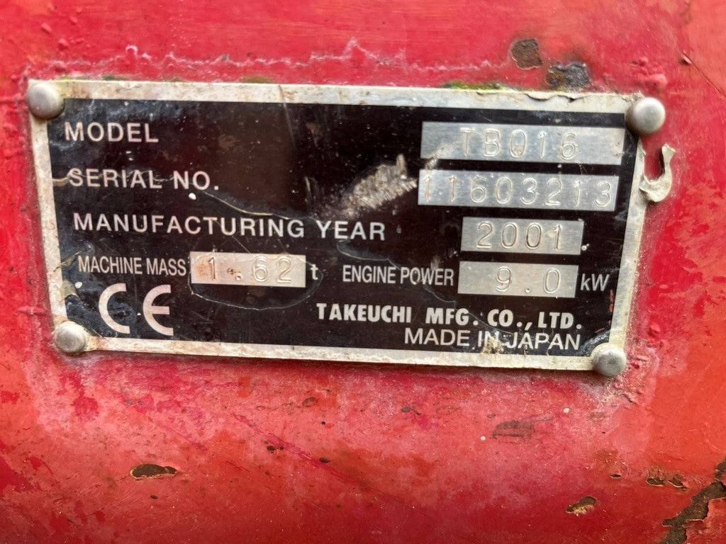 Mini excavator Takeuchi TB016 Diesel 9kW 2001