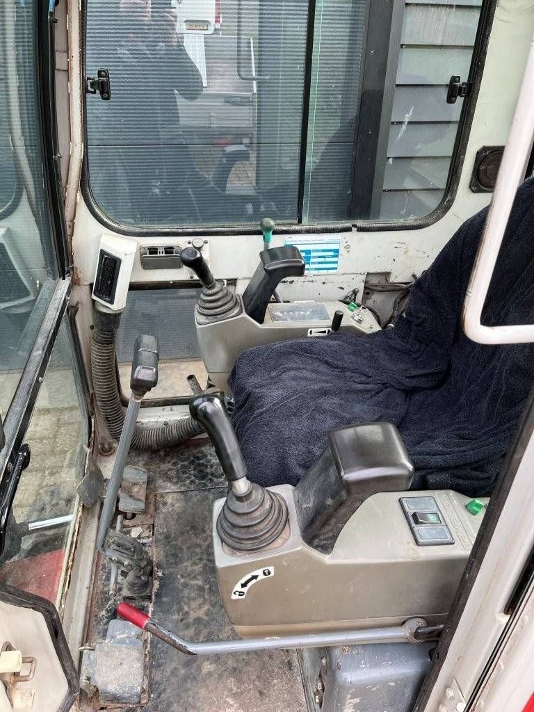 Mini excavator Takeuchi TB016 Diesel 9kW 2001