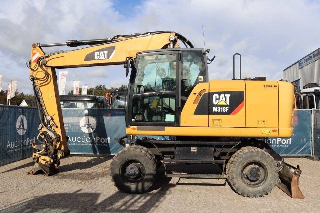 Wheel excavator Caterpillar M318F Diesel 2015