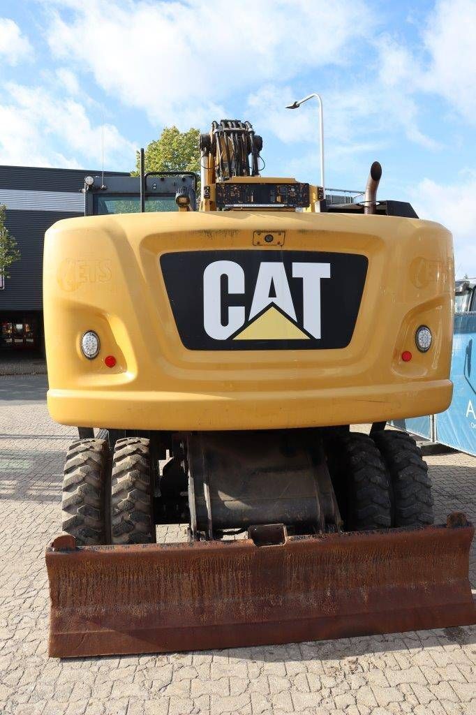 Wheel excavator Caterpillar M318F Diesel 2015