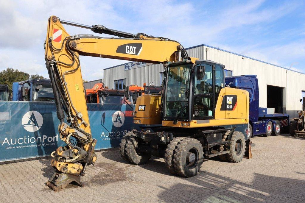 Wheel excavator Caterpillar M318F Diesel 2015