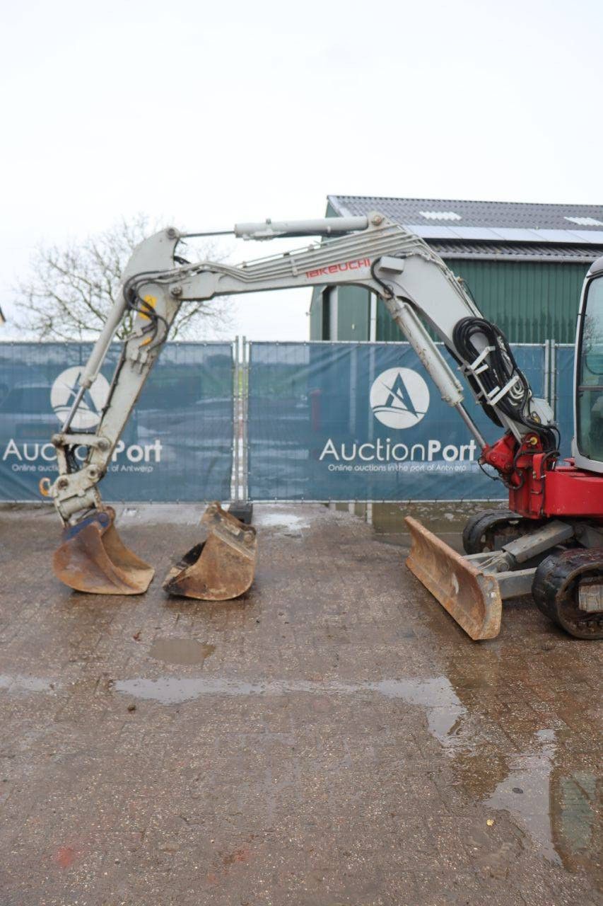 Raupenbagger Takeuchi TB153FR Diesel 29,5 kW 2019