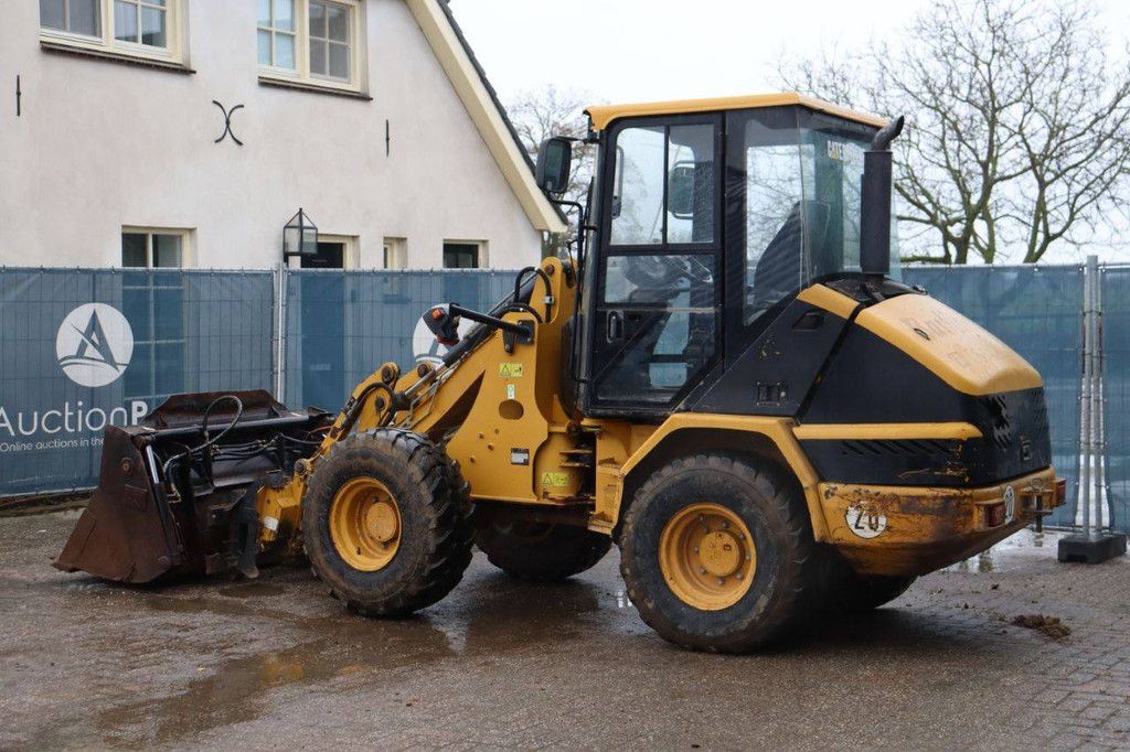 Wheel loader Caterpillar 906 Diesel 51kW 2006