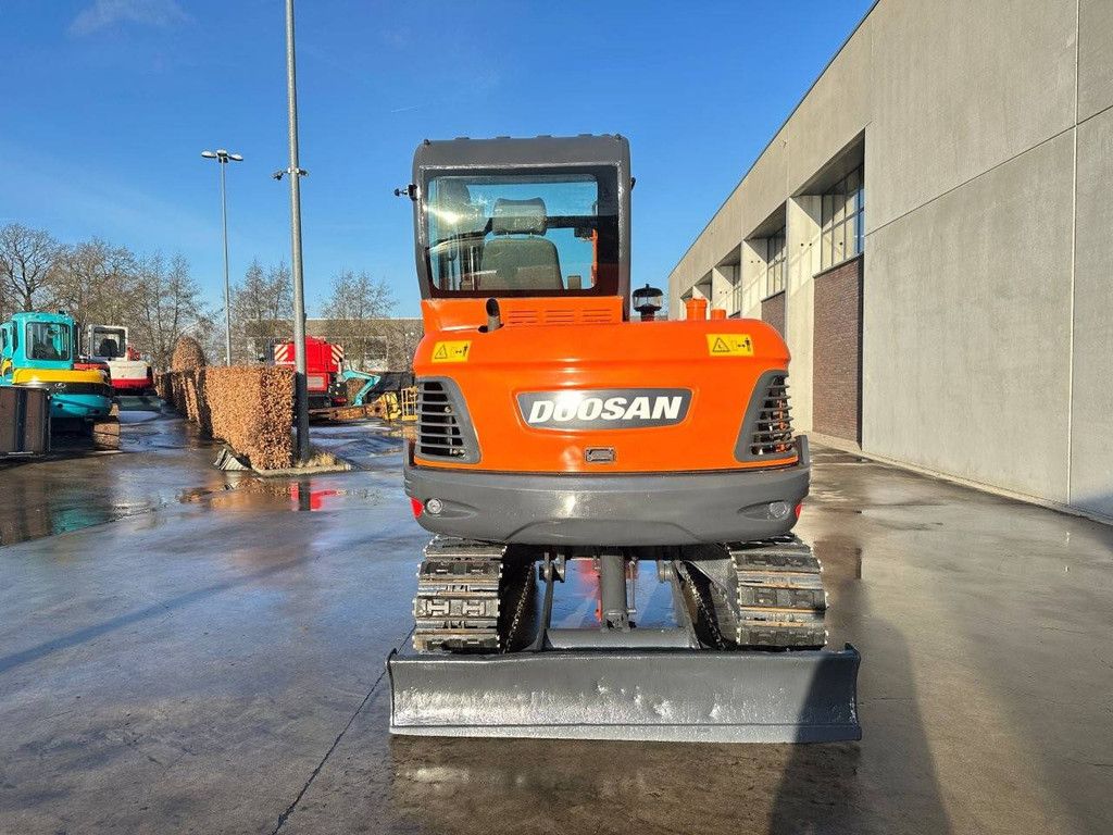 Doosan DX55-9C Diesel 36kW Crawler Excavator 2018