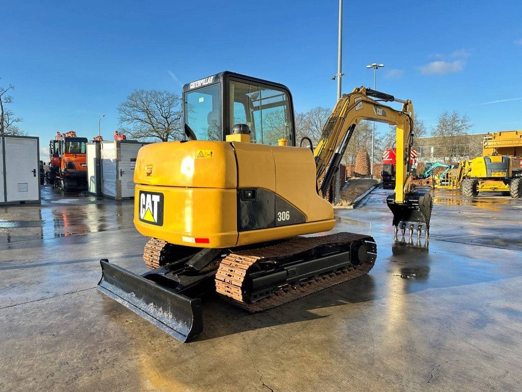 Raupenbagger Caterpillar 306 Diesel 40,5 kW 2011
