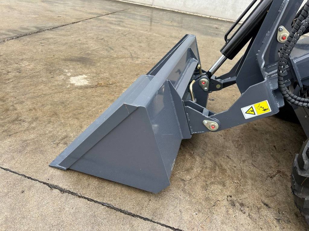 Wheel loader SDLOOL SL-S30 Petrol 18.5kW 2025 New