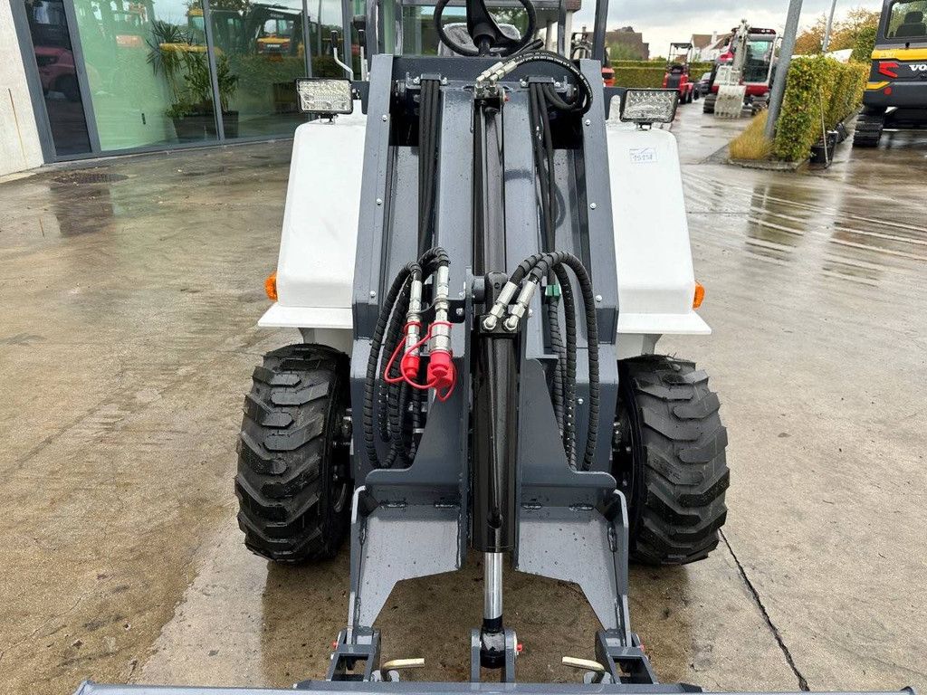 Wheel loader SDLOOL SL-S30 Petrol 18.5kW 2025 New