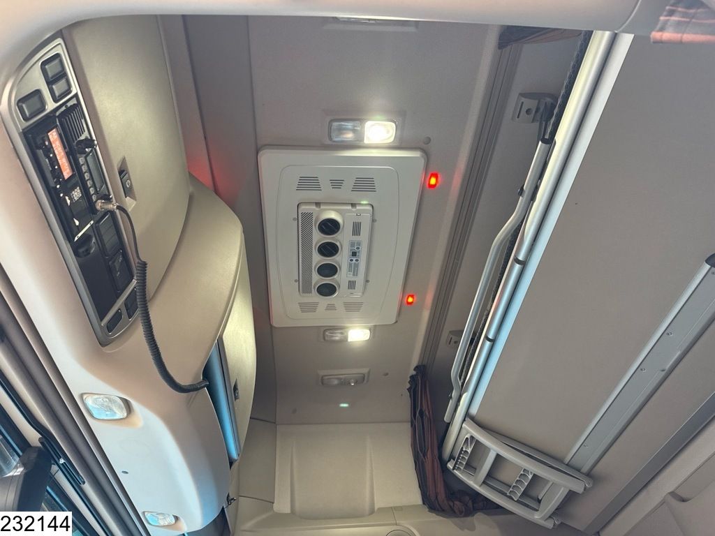 DAF XF 530 EURO 6, ACC, PTO, Standairco, Hydraulic