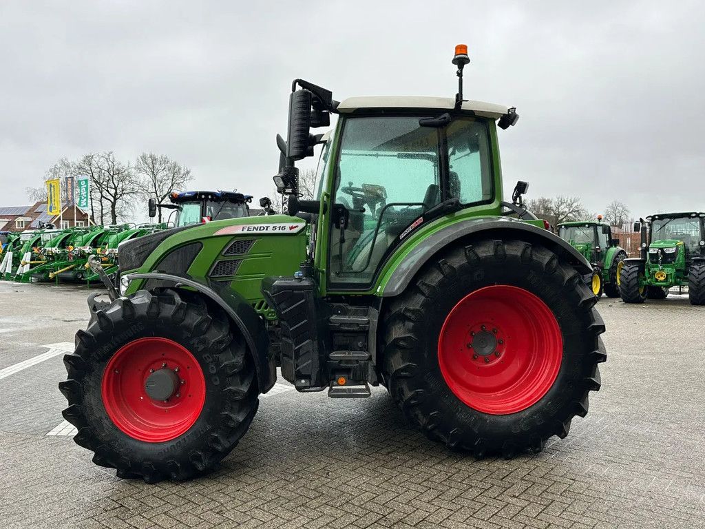 Fendt 516 VARIO Profi Plus