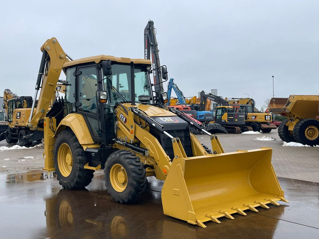 Caterpillar 424 4x4 Backhoe Loader