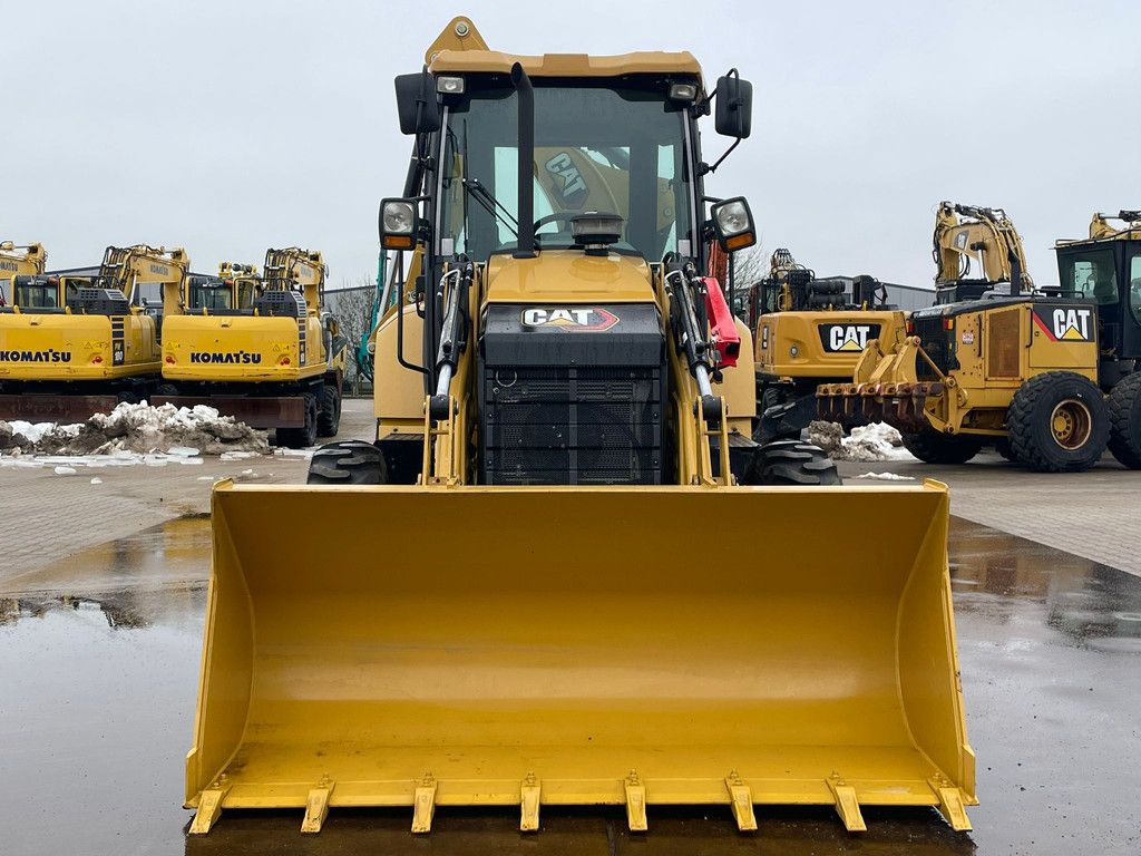 Caterpillar 424 4x4 Backhoe Loader