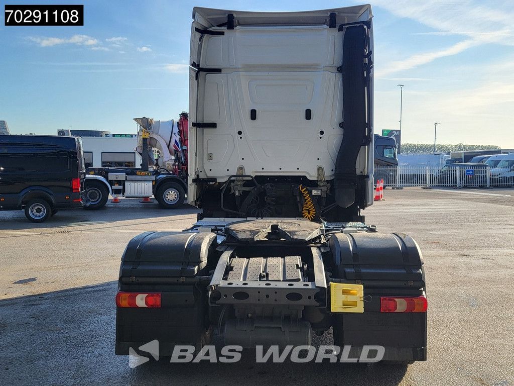 Mercedes Actros 1845 4X2 StreamSpace Retarder 2xTanks Euro 6