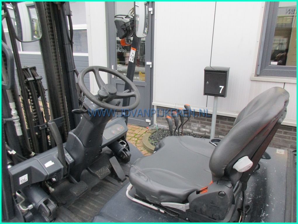 Doosan G35C-5 3.5t triplex4.6m+sideshift+vorkversteller