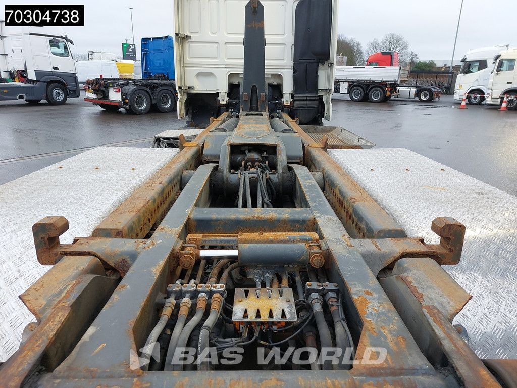 DAF XF 530 6X2 VDL SVL-20-6000 Hooklift Lift-Axle Automatic MX engine Brake Euro 6