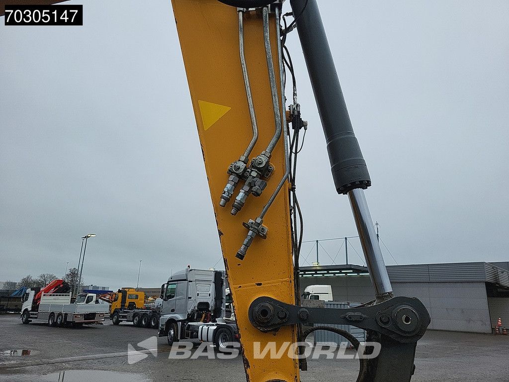 Liebherr R936 NLC Narrow - Good UC