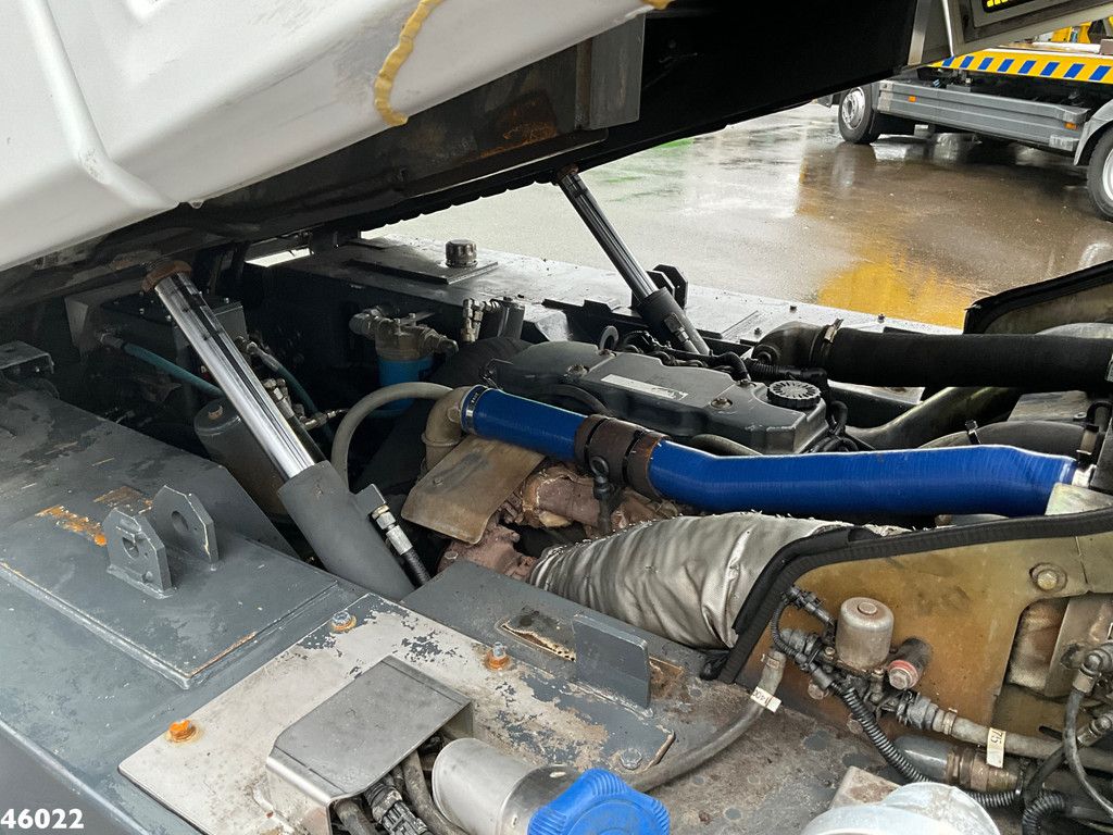 Ravo 580 with 3-rd brush