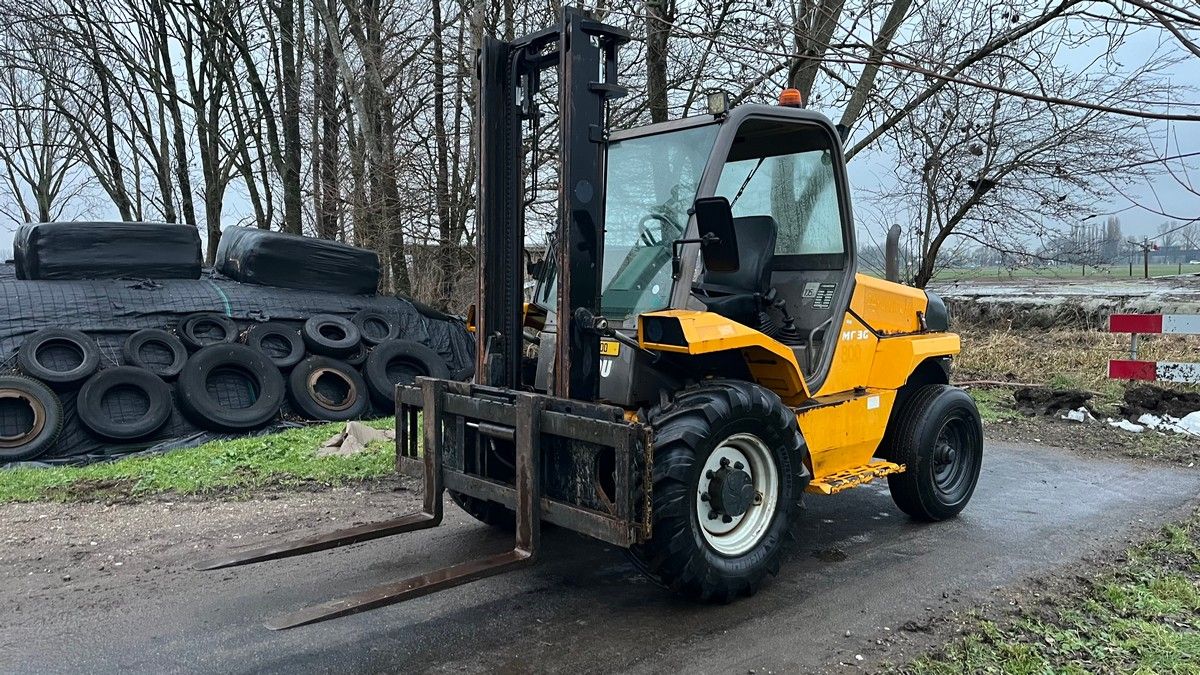 Manitou MC30 Ruwterreinheftruck