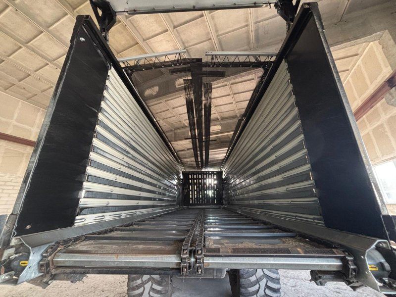 Fendt Tigo 100 XR in einem guten Zustand mit Laderaumabdeckung und Lif