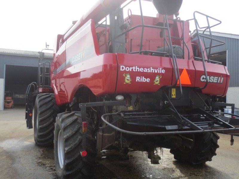 Case IH Axial Flow 7088  30 Fod Honey Bee