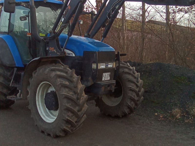 New Holland TM175 TM175