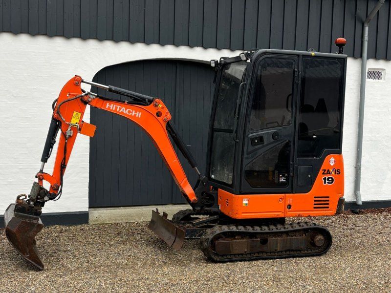 Hitachi ZX19U-5A Zx-19