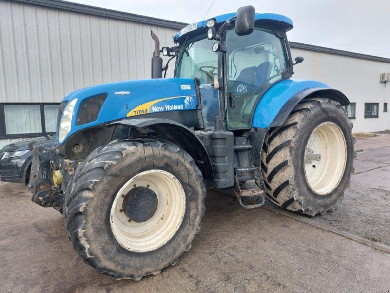 New Holland T7050 Autocommand