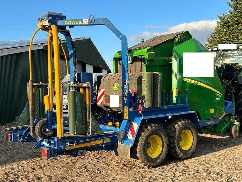 John Deere V461M mit Göweil G5040