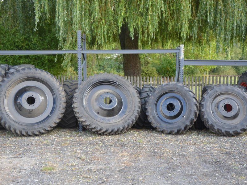 320/90R50 & 320/80R38