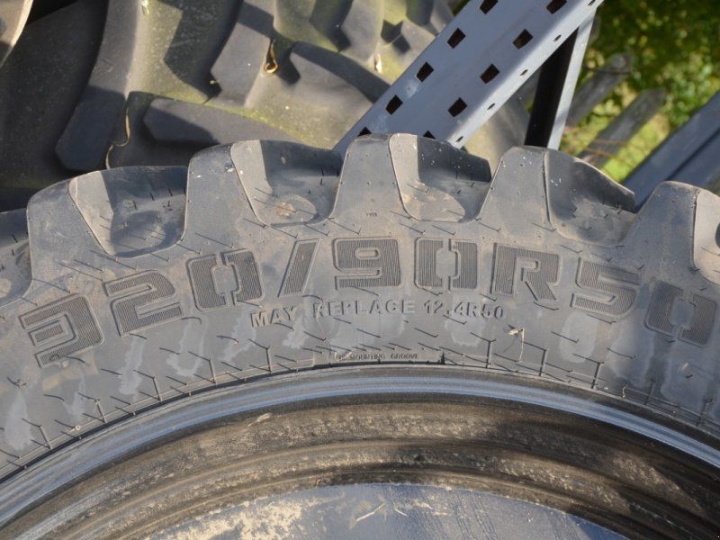 320/90R50 & 320/80R38