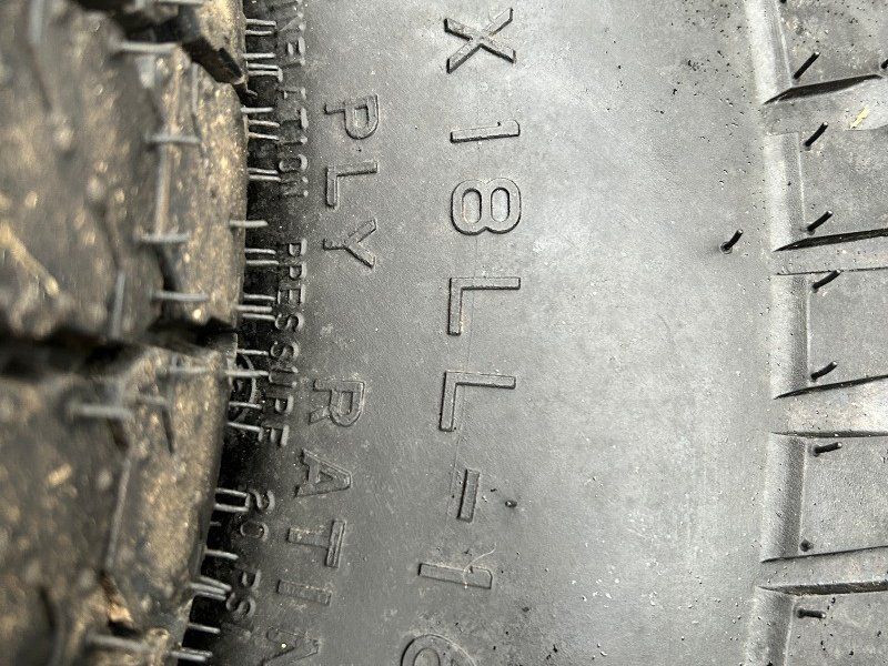 John Deere 41X18LL-16.1/25X18.00-20 Golfbereifung 3046R