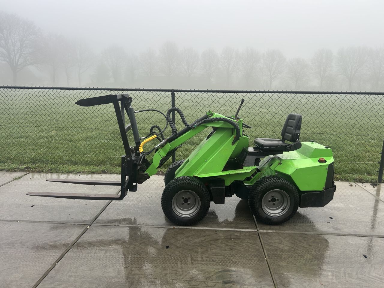 Avant multi shovel (MARGE)