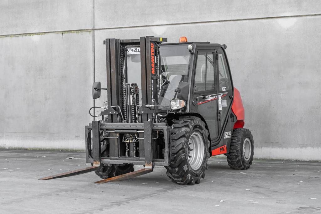 Manitou MC 30-4