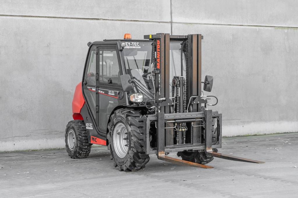 Manitou MC 30-4