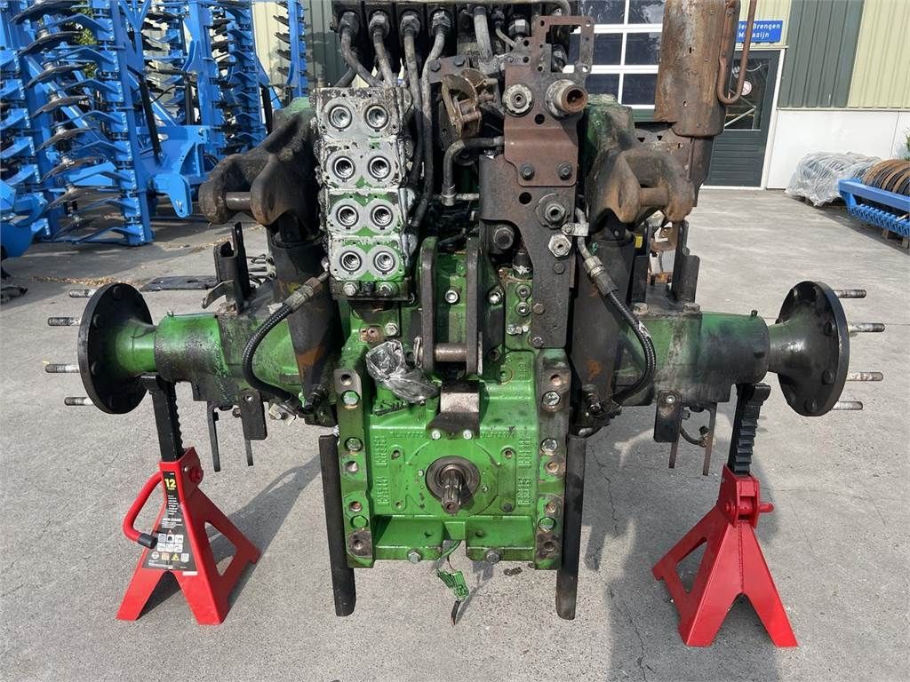 John Deere 6R Series 4 cyl.