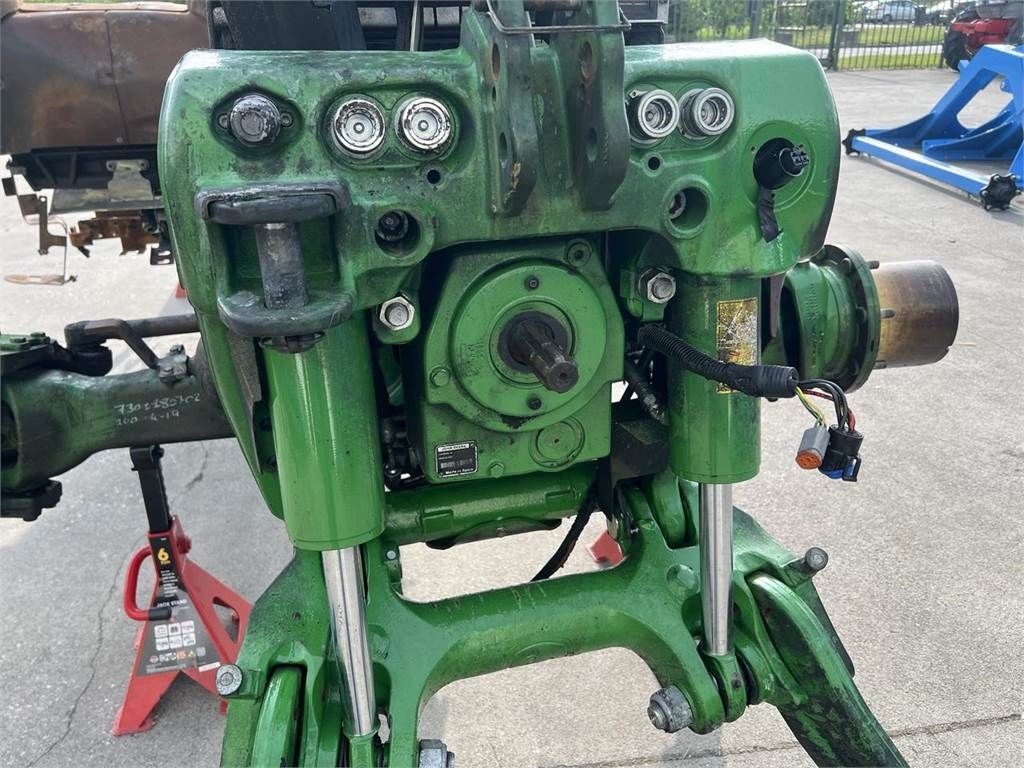 John Deere 6R Series 4 cyl.