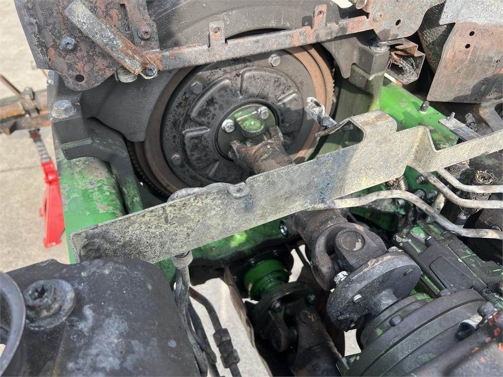 John Deere 6R Series 4 cyl.