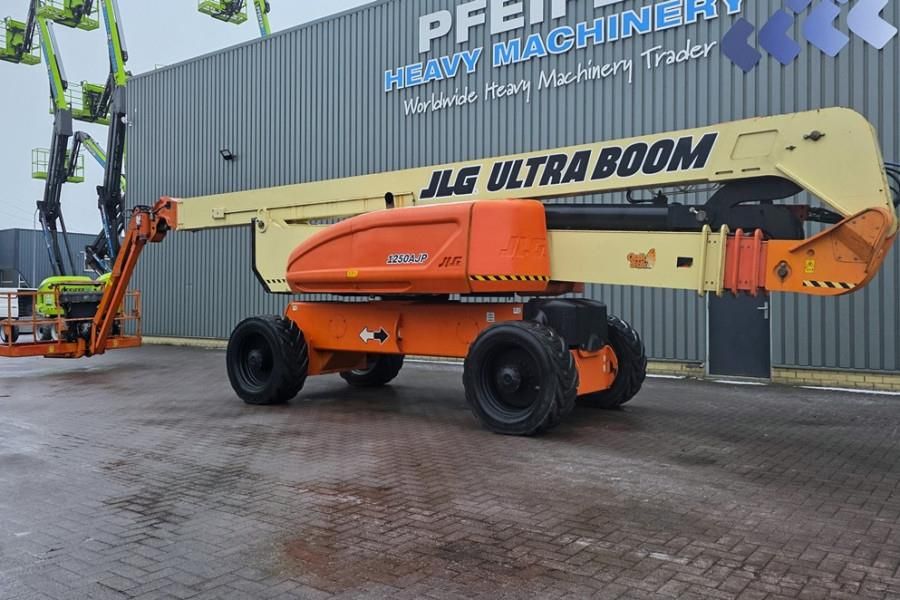 JLG 1250AJP Diesel, 4x4x4 Drive, 40.1m Working Height,